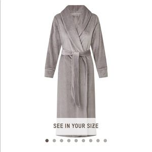 Skims Velour Robe XS Smoke